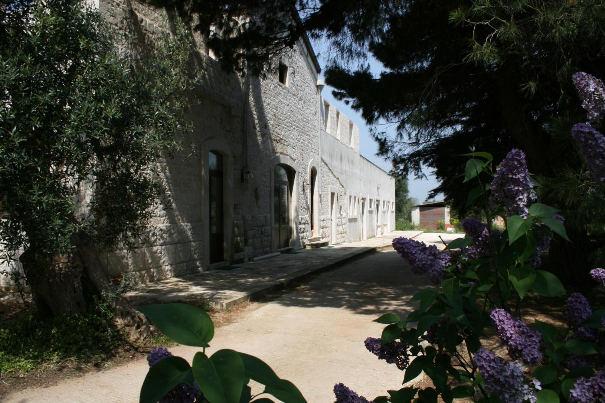 Masseria La Luna Nel Pozzo Кастеллана-Гротте Экстерьер фото