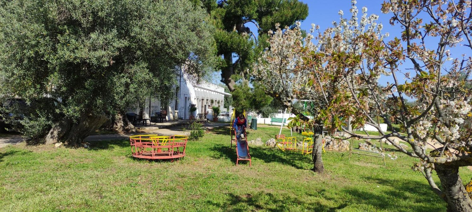 Masseria La Luna Nel Pozzo Кастеллана-Гротте Экстерьер фото